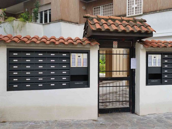 casellari postali condominiali milano